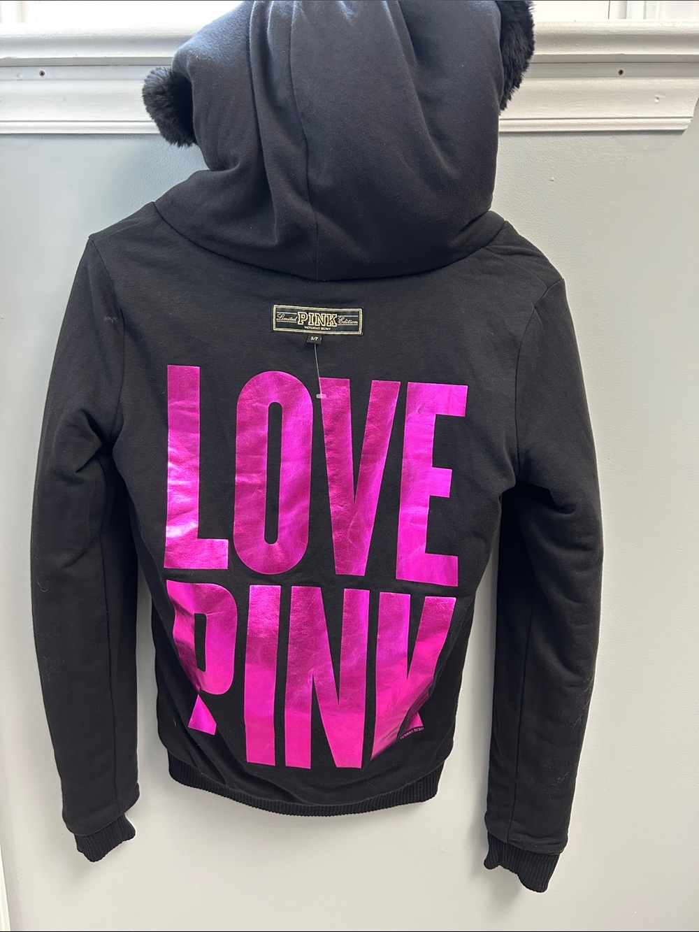 Victoria's Secret Love PINK Limited Edition 2011 Faux Fur Coat Fashion Show S